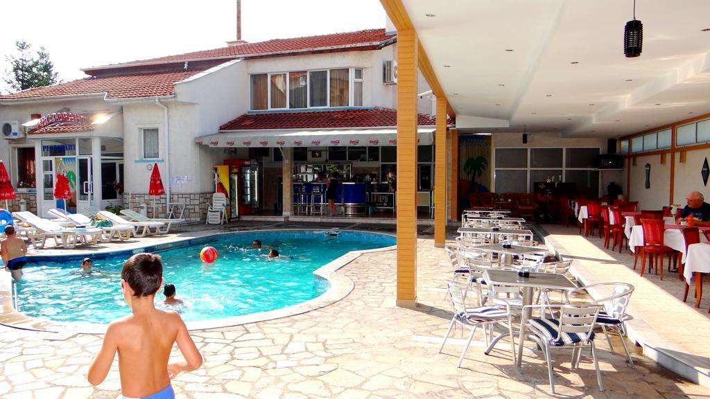 Hotel Markita Welingrad Zewnętrze zdjęcie